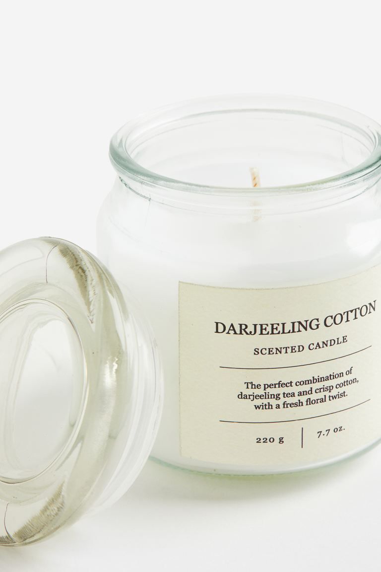 Scented candle in a glass jar | H&M (US)