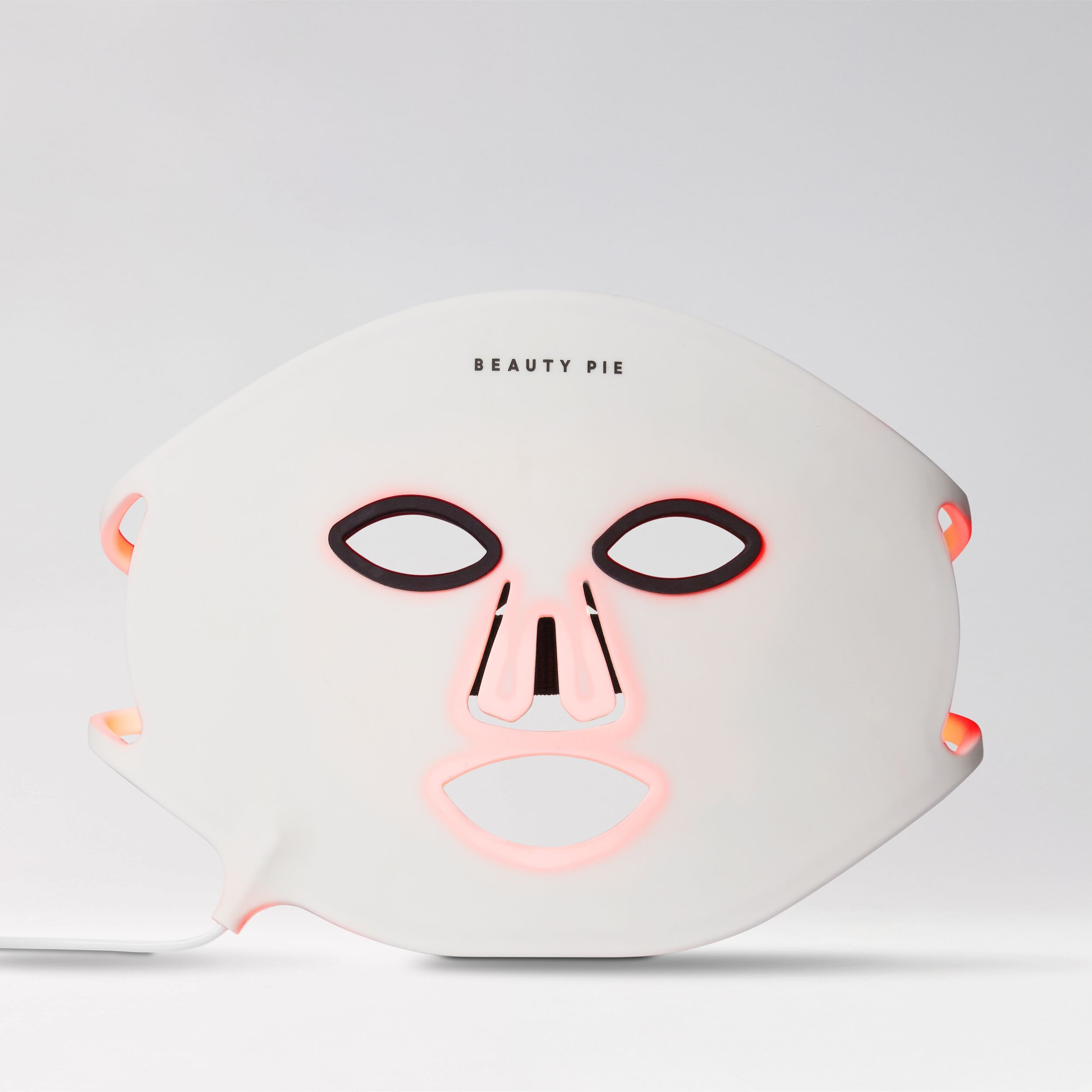 C-Wave Light Facial | Beauty Pie | Beauty Pie (UK)