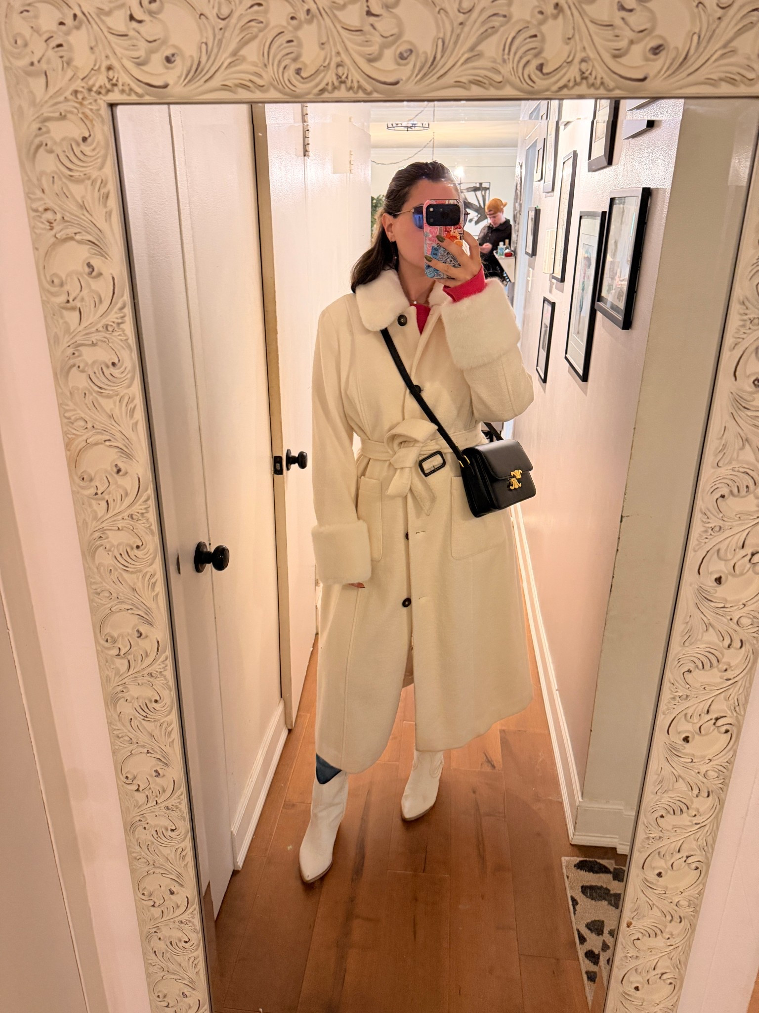 Linking some of the BEST coats with faux fur accents that are going to be hugely popular this winter. 

Jacket, winter outfit, white coat, faux fur jacket 

#LTKFindsUnder100 #LTKStyleTip #LTKShoeCrush