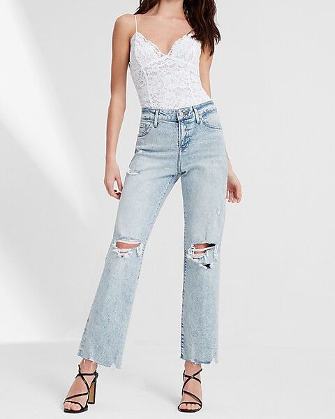 Mid Rise Light Wash Ripped 90s Ankle Boot Jeans | Express
