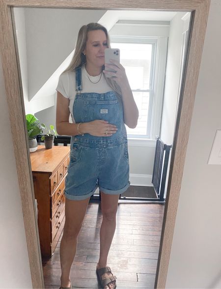 sized up one in the overalls to fit the bump 

#LTKunder50 #LTKstyletip #LTKbump