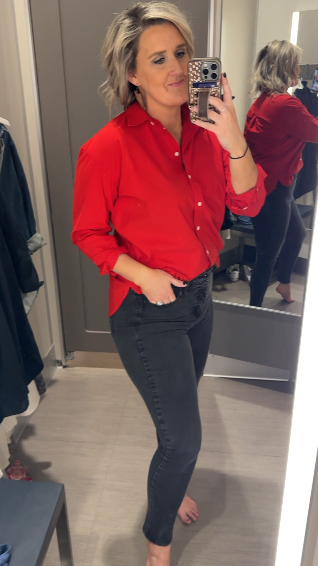 Finding red clothing is so hard to find. Our school colors are red University of Georgia is red. It’s just a good color to have in your closet. I have been in love with a good button-up shirt lately. This red button-up does not disappoint. Would be adorable for Valentines today too! 

I’m in the small

#LTKSaleAlert #LTKOver40 #LTKMidsize