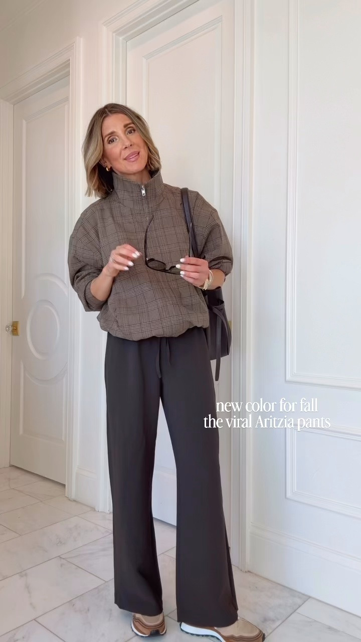 I’m loving this new color in these viral Aritzia pants! So cute for fall. I’m wearing size small regular length in the pants and they fit tts

#LTKootd #LTKSeasonal