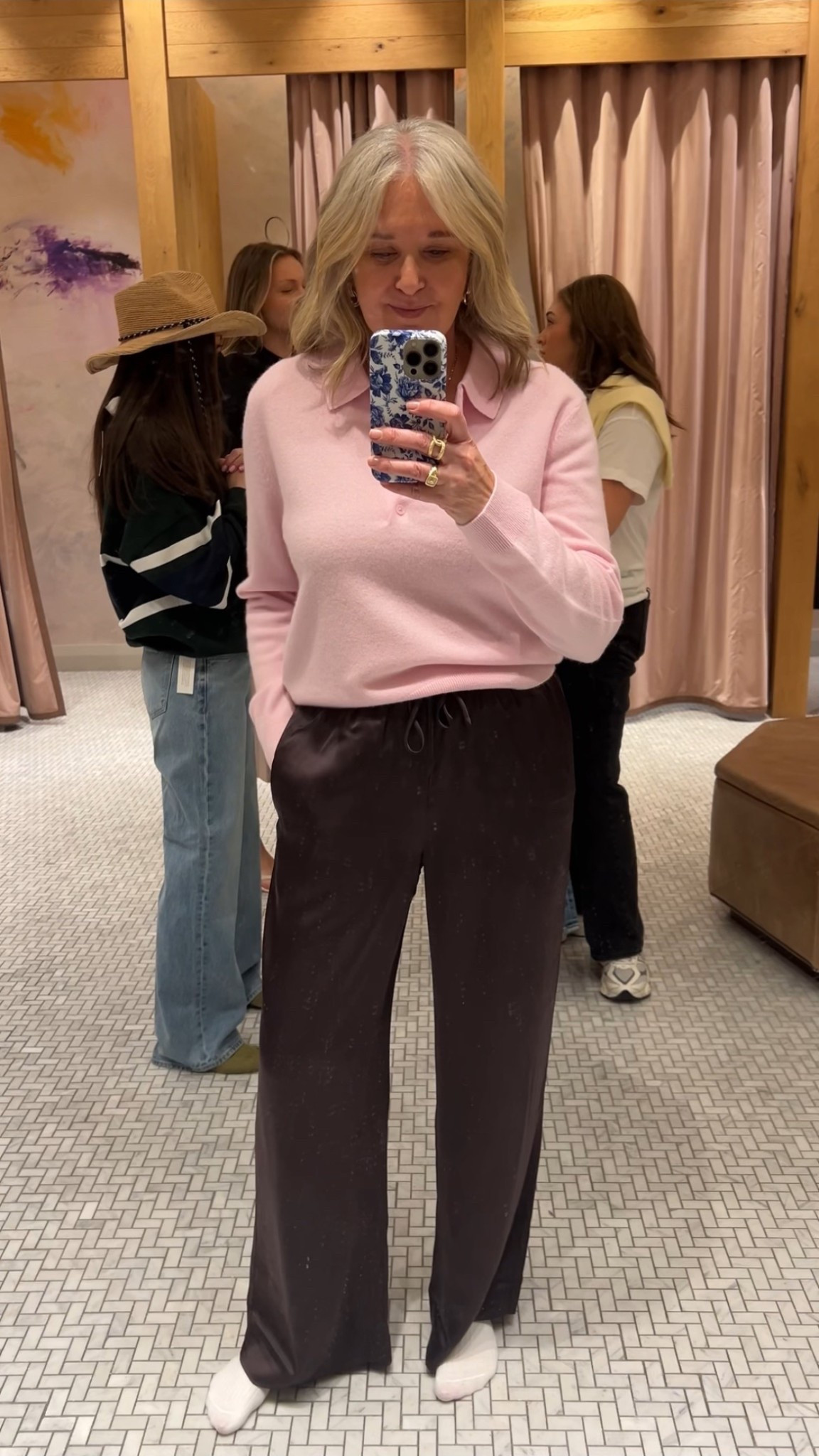 My favorite pants in satin and the prettiest pink sweater! 
Pants size medium
Sweater size largee

#LTKOver40 #LTKootd #LTKdayinmylife
