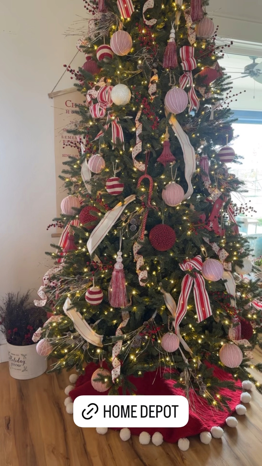 9 ft pre it Jackson noble fir tree is so amazing! Just like the viral grand duchess tree, but it’s $100 cheaper! Only difference is it doesn’t have a twinkle light setting! 

Christmas tree, Home Depot, viral, real touch, red and white tree, traditional Christmas, Walmart, Amazon 

#LTKHome #LTKHoliday #LTKSeasonal