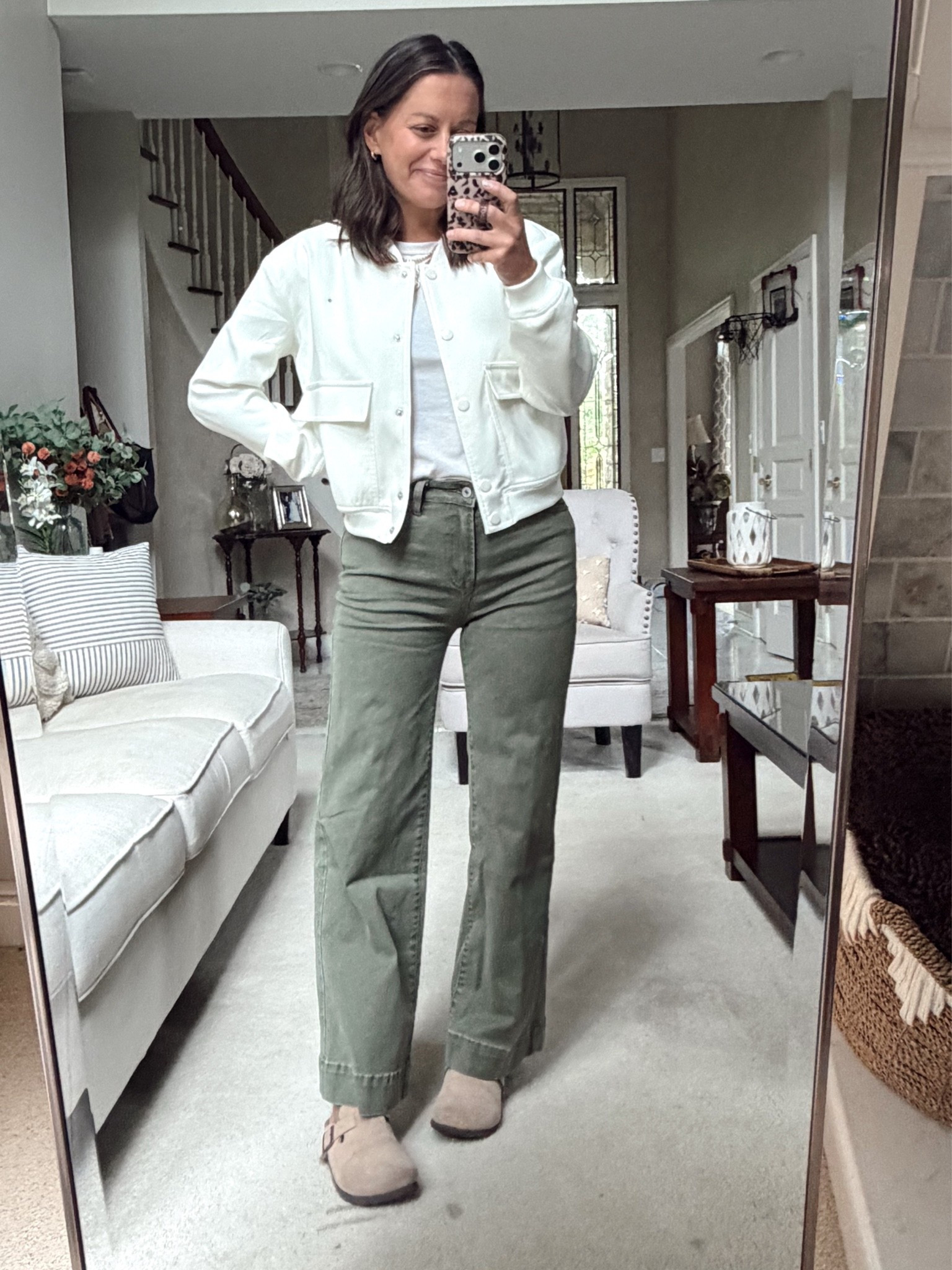 Fall outfit idea! Stretchy jeans run true to size and the perfect length for me at 5’4”. Jacket runs true to size - I’m in the small.

#LTKootd #LTKOver40 #LTKSeasonal