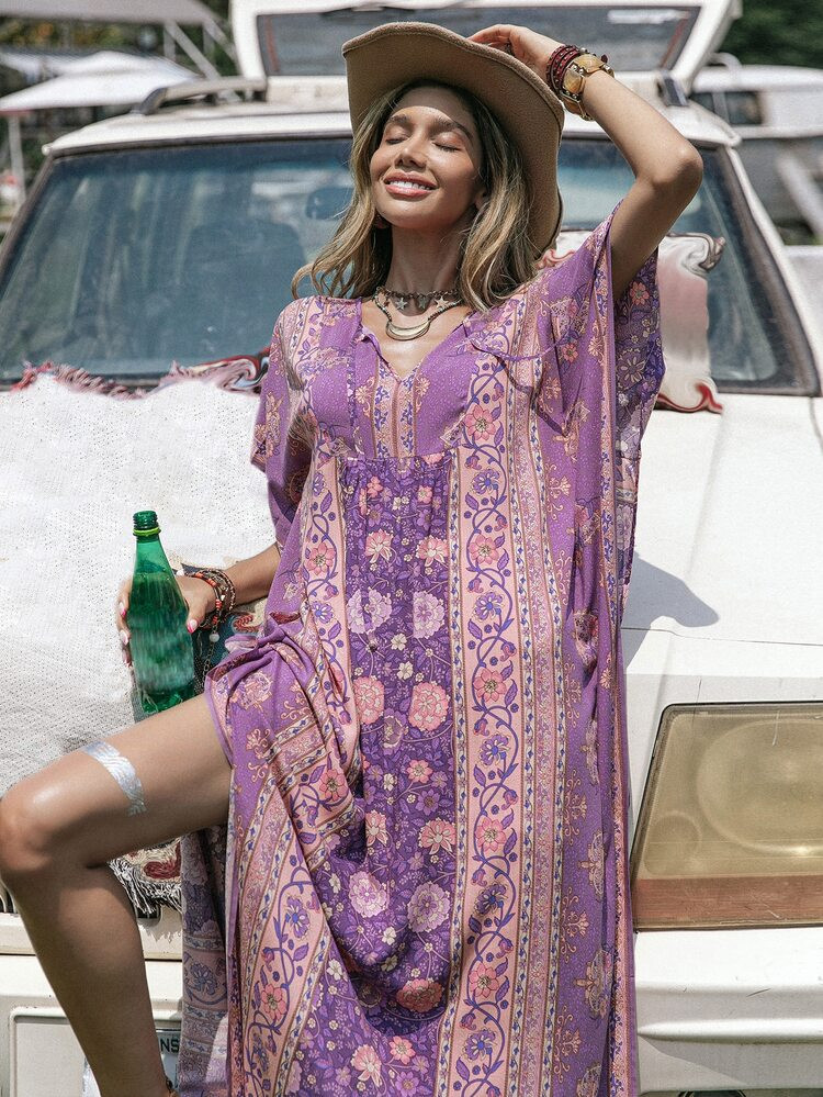 Rusttydustty Floral Print Tie Neck Batwing Sleeve M-slit Hem Dress | SHEIN