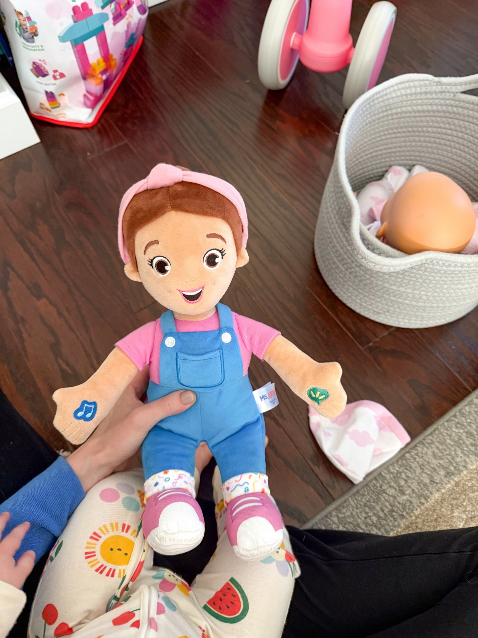 Evie’s favorite ms Rachel doll! 