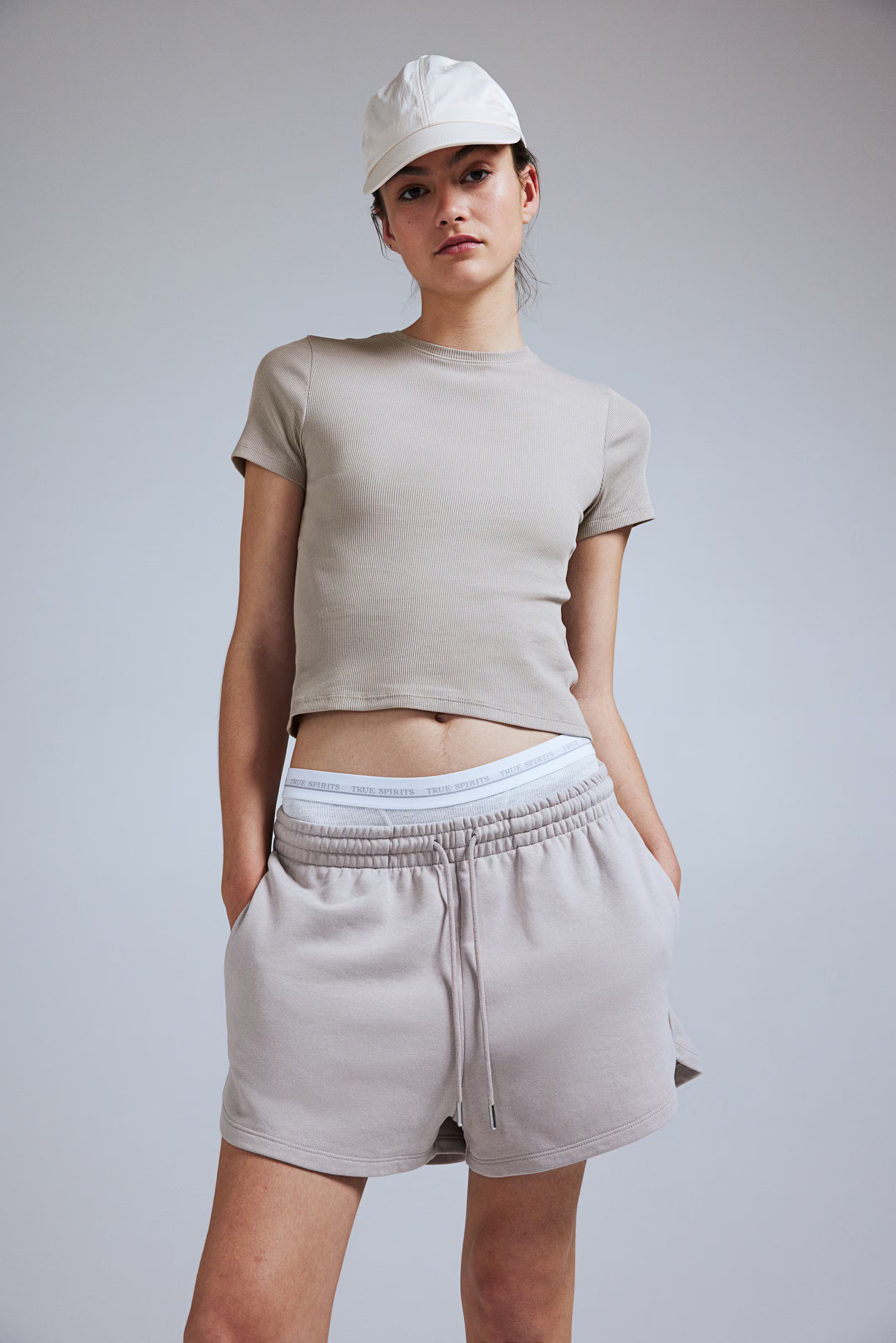 Fitted T-shirt | H&M (US + CA)