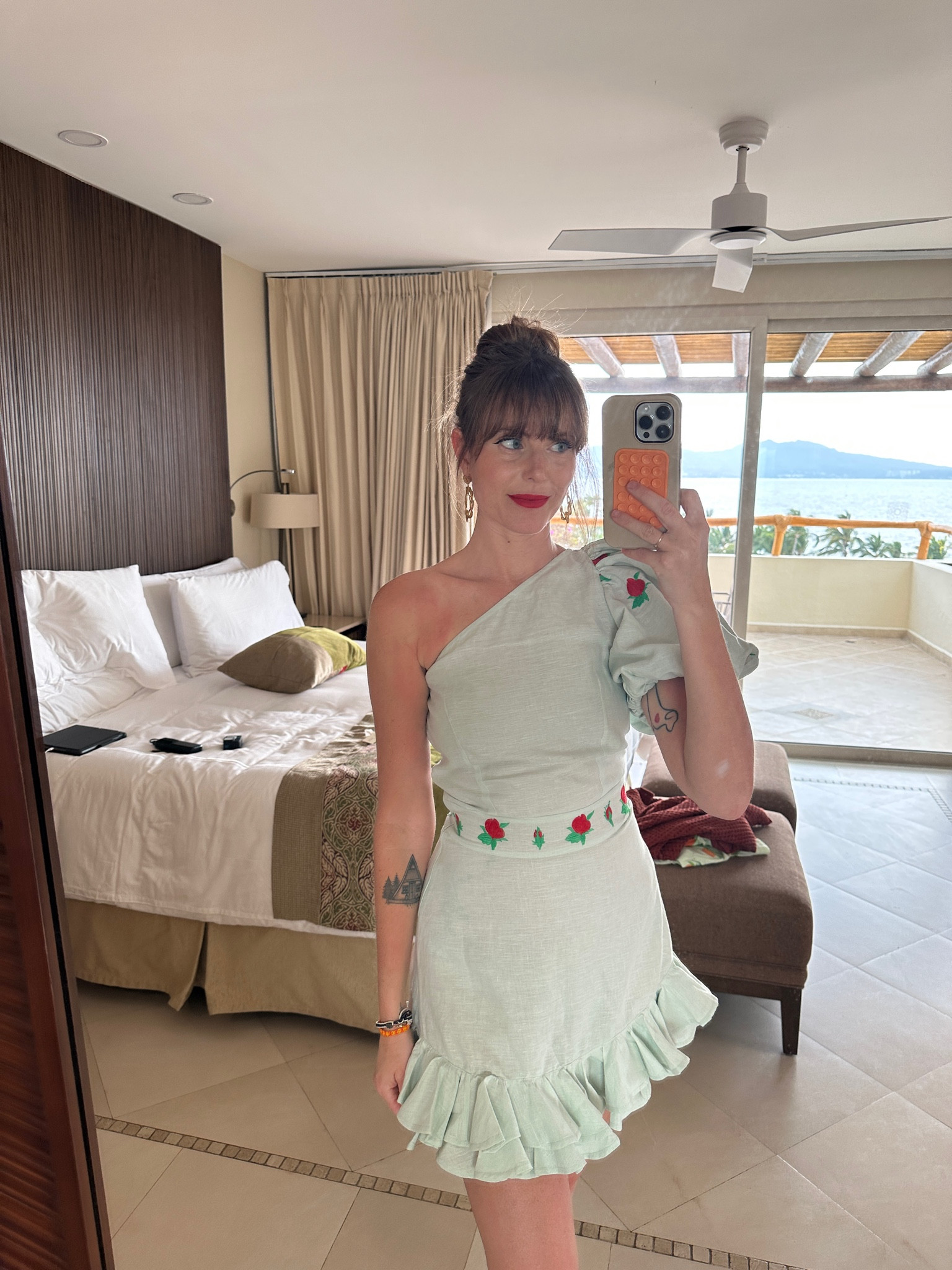 i rented this dress from nuuly but here’s a similar one by the same brand 

#LTKFind #LTKunder100 #LTKSeasonal