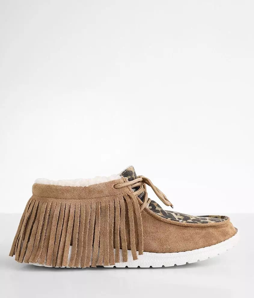 Sia Fringe Shoe | Buckle