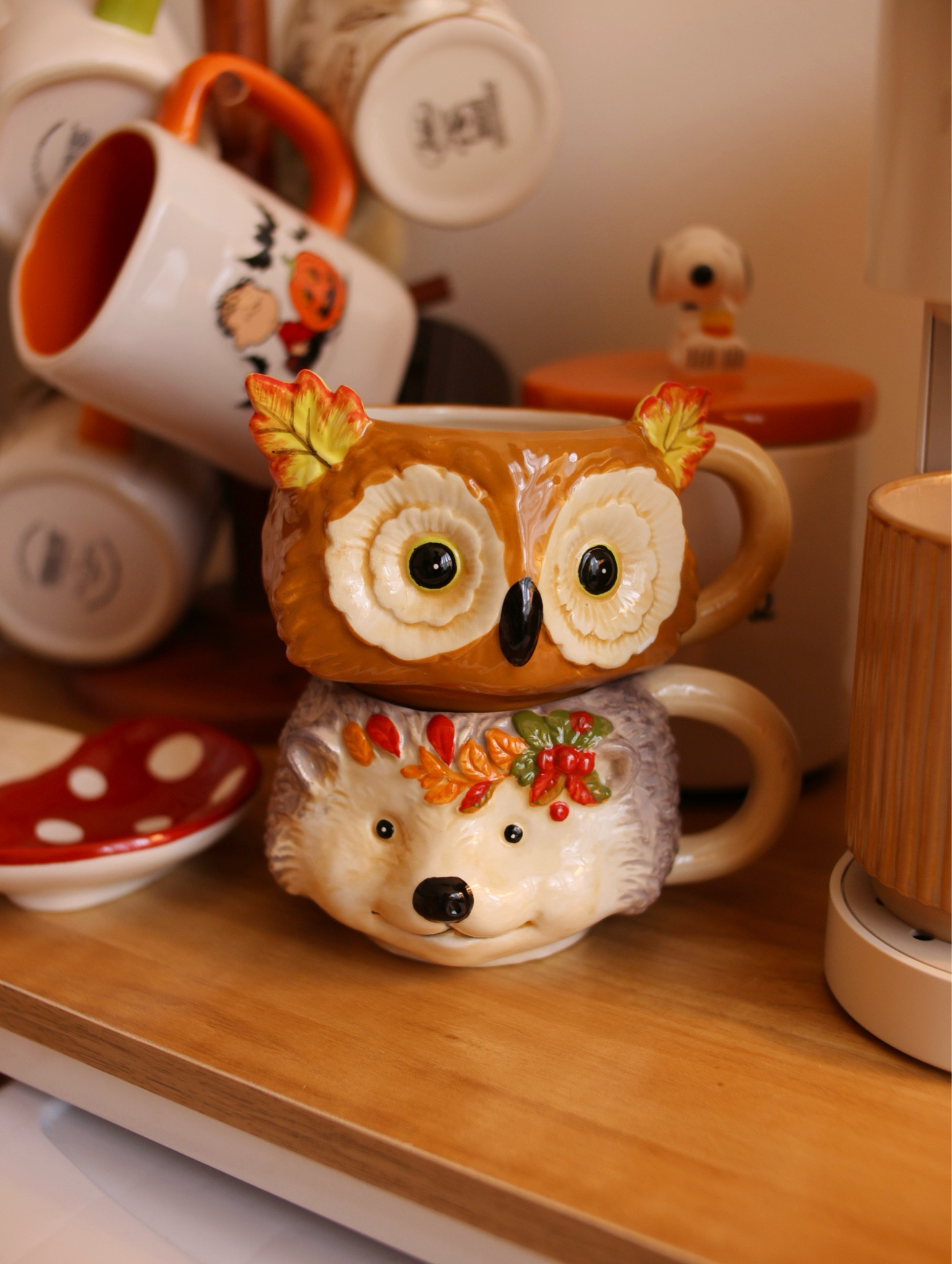 Similar autumnal mugs! Because these seem to be out of rotation 🙁

#LTKSeasonal