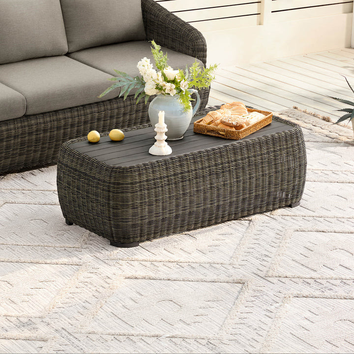 Liana Outdoor Coffee Table | Casual Wicker Style | Chita
