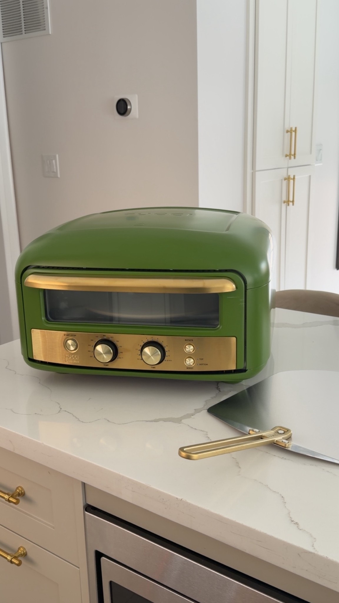 Electric outdoor & indoor pizza oven 🍕🍕 

#LTKspring #LTKfoodie #LTKHome