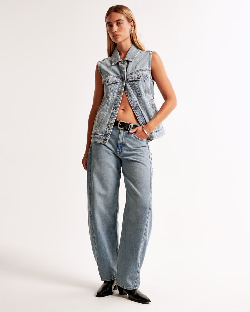 Women's Mid Rise Barrel Jean | Women's Bottoms | Abercrombie.com | Abercrombie & Fitch (US)