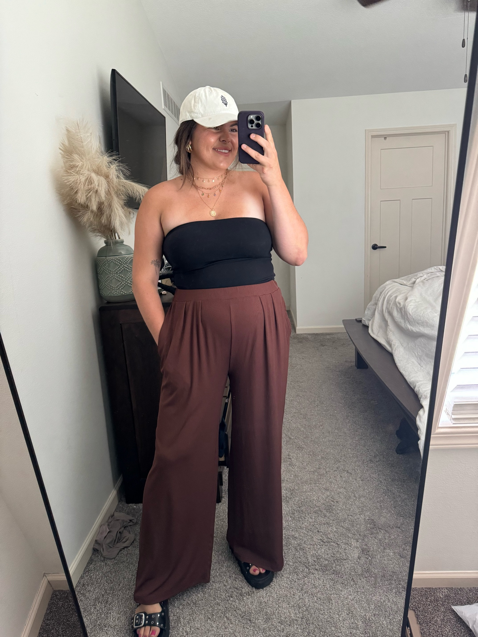 Midsize mom summer outfit with pants! Top and bottom are both from Amazon - these pants are IT - so comfy  

#LTKMidsize #LTKSeasonal #LTKBacktoSchool