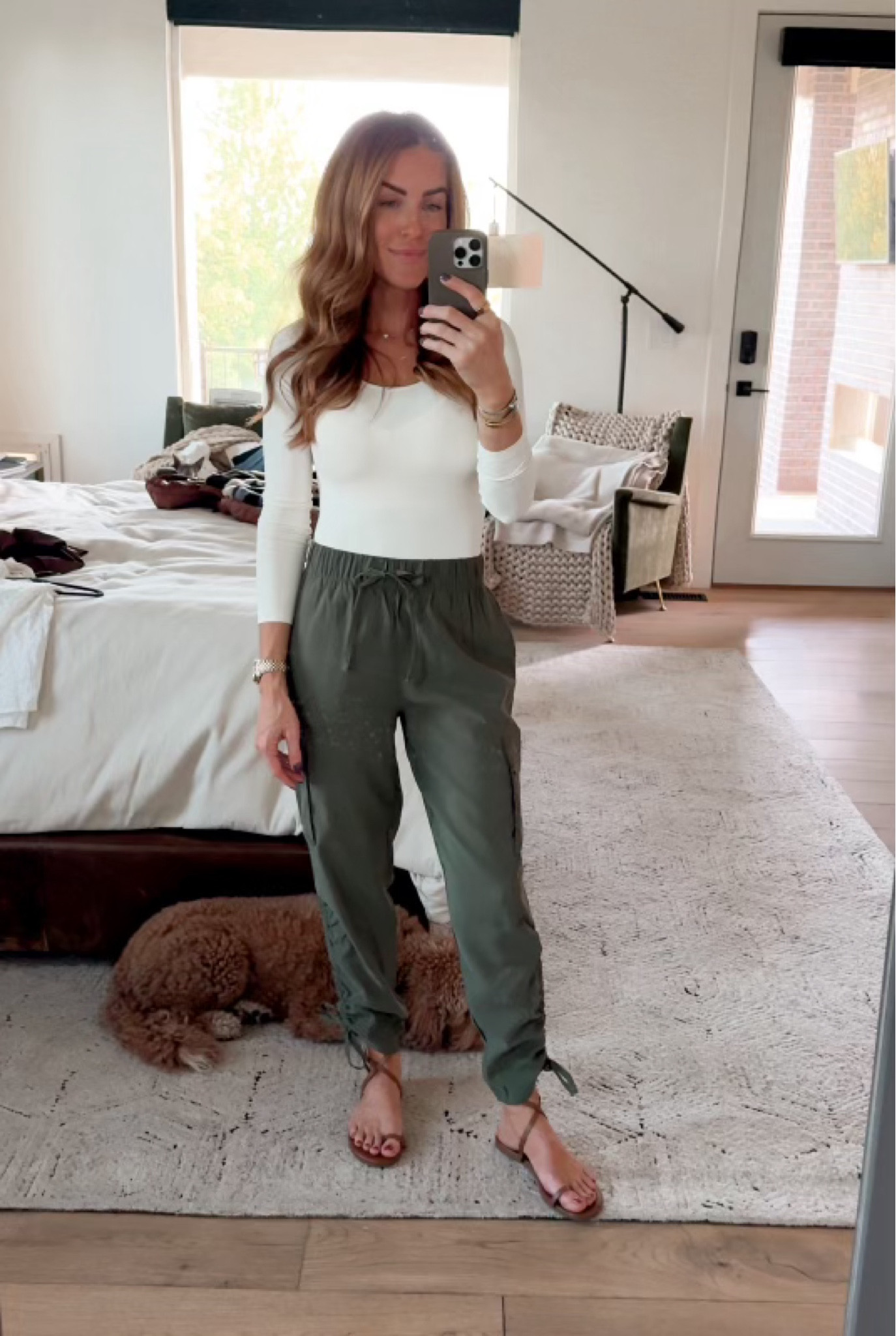 Wearing an XS in bodysuit and pants! The bodysuit is a bit sheer, but nothing too crazy. 

@sofiavergara #walmartfashion