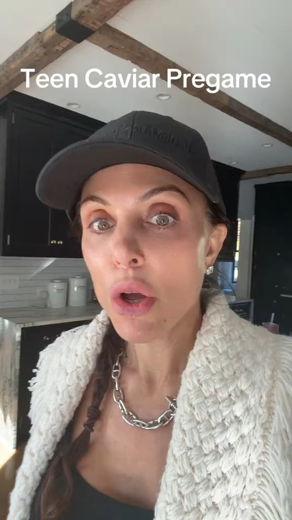 Unrelatable teen mom

#LTKStyleTip #LTKVideo