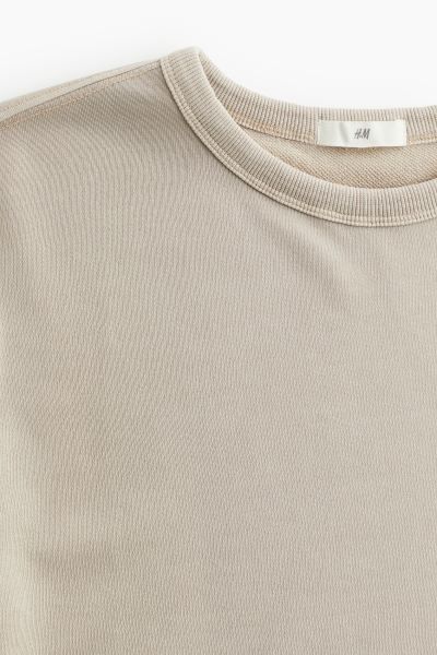 Short-sleeved top | H&M (UK, MY, IN, SG, PH, TW, HK)