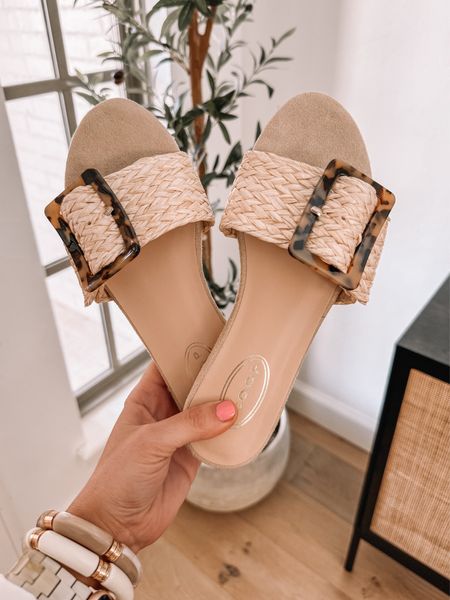 These Walmart sandals are giving me major Sam Edelman vibes! 

#LTKSeasonal #LTKfindsunder50 #LTKshoecrush