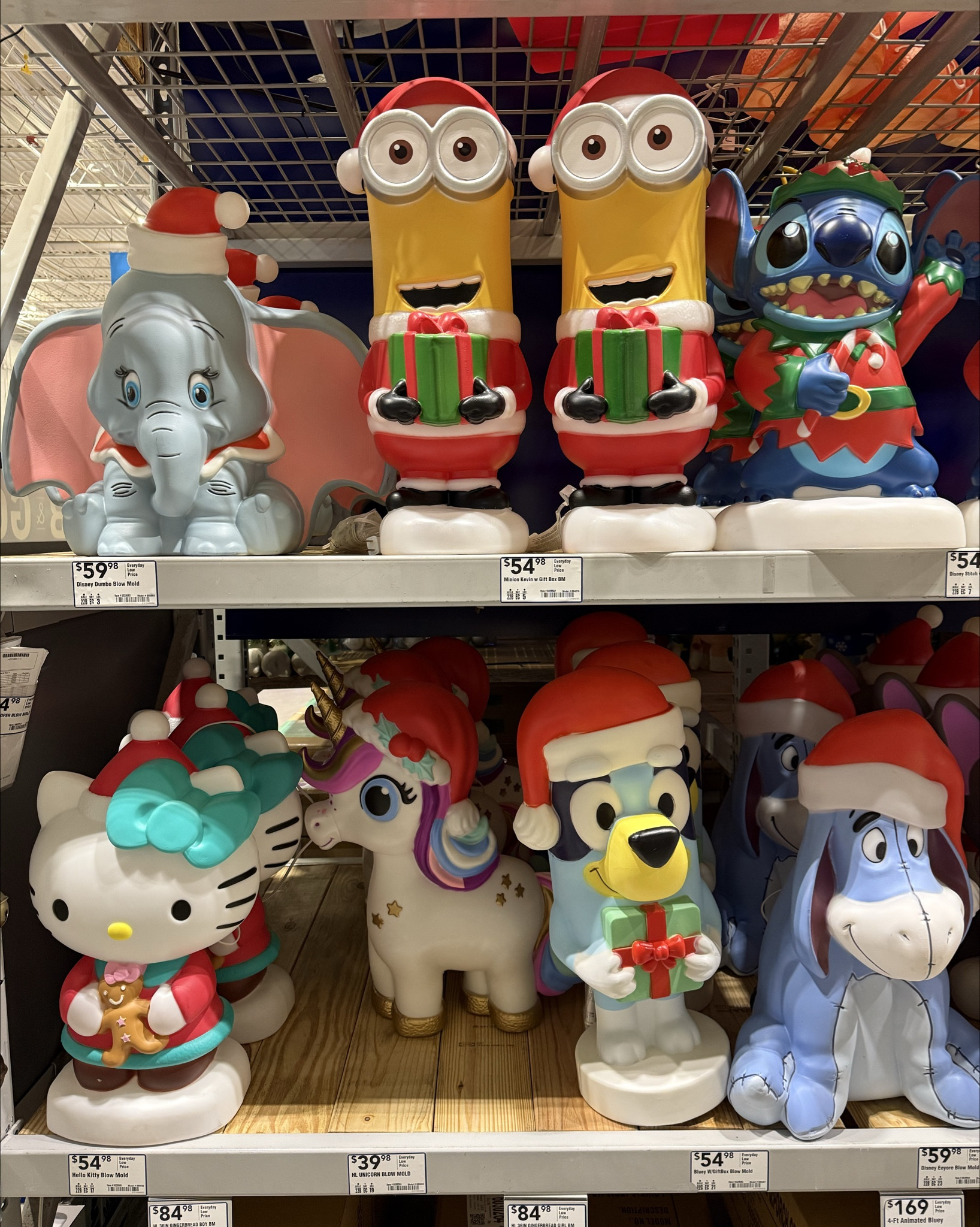 It’s a blow mold Christmas😍

#LTKHome #LTKCyberWeek #LTKHoliday