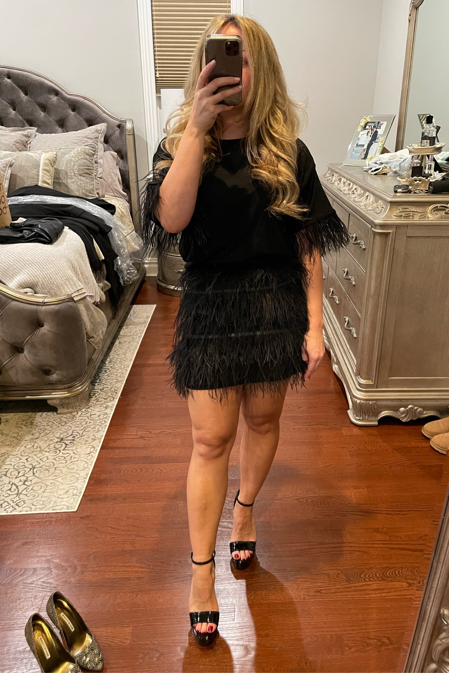 Holiday Inspo -black and feathers @bloomingdales

#LTKHoliday #LTKsalealert #LTKunder100