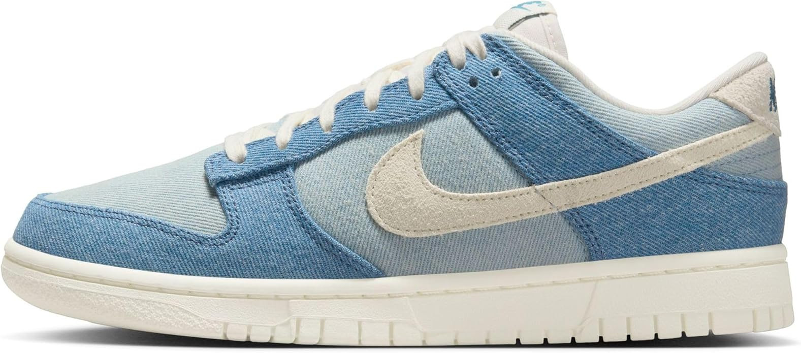 NIKE Women's WMNS Dunk Low Sneaker | Amazon (US)