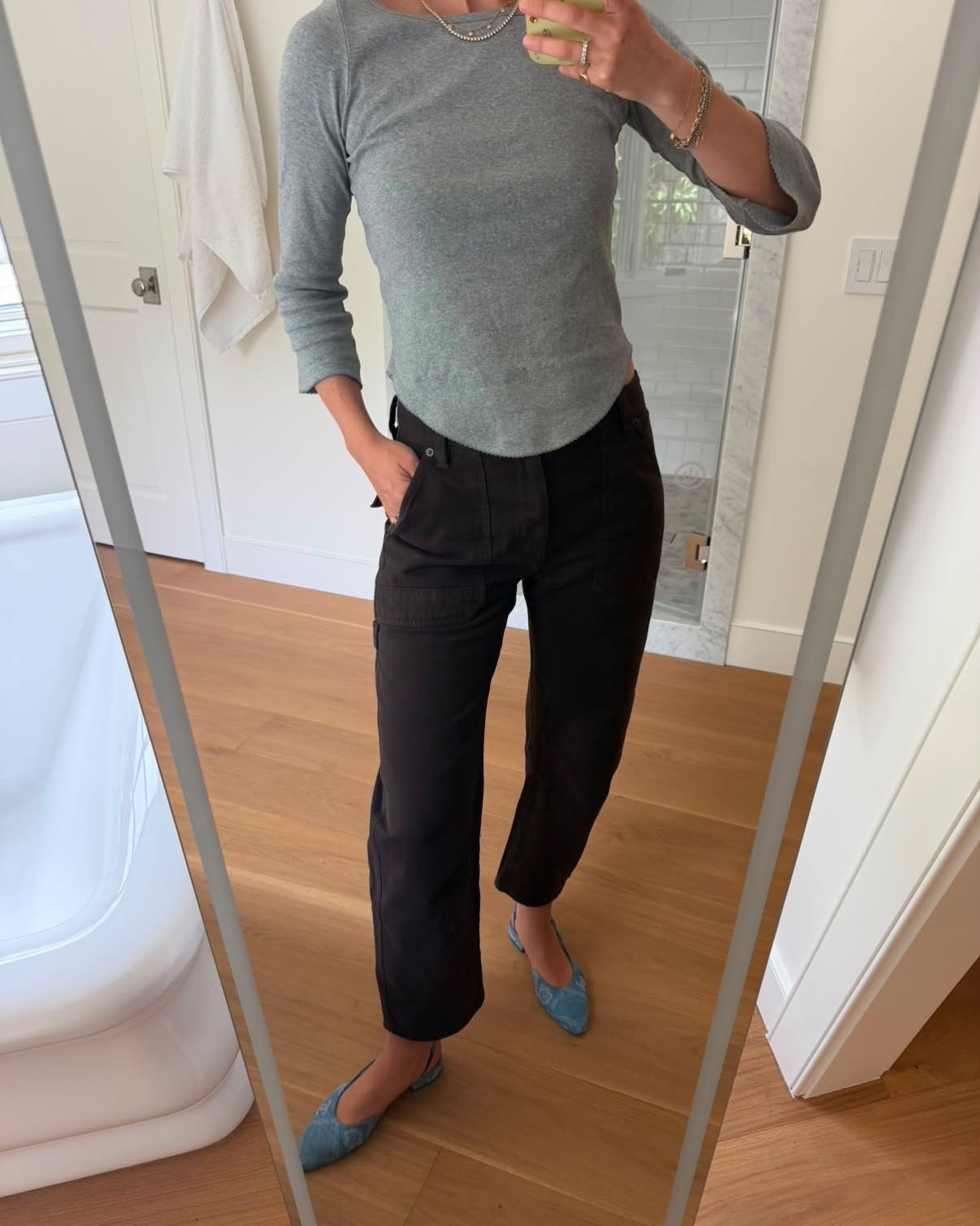 40% off everything at Gap! These pants are AMAZING!!!!! New and on sale for $54.	Linking my new favorite shape for a t-shirt

#LTKootd #LTKSaleAlert #LTKSeasonal