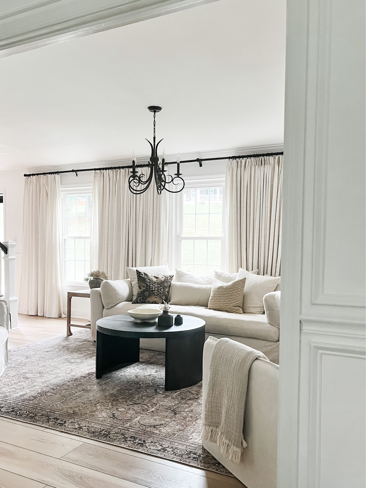 Wall of curtains! 

#LTKhome