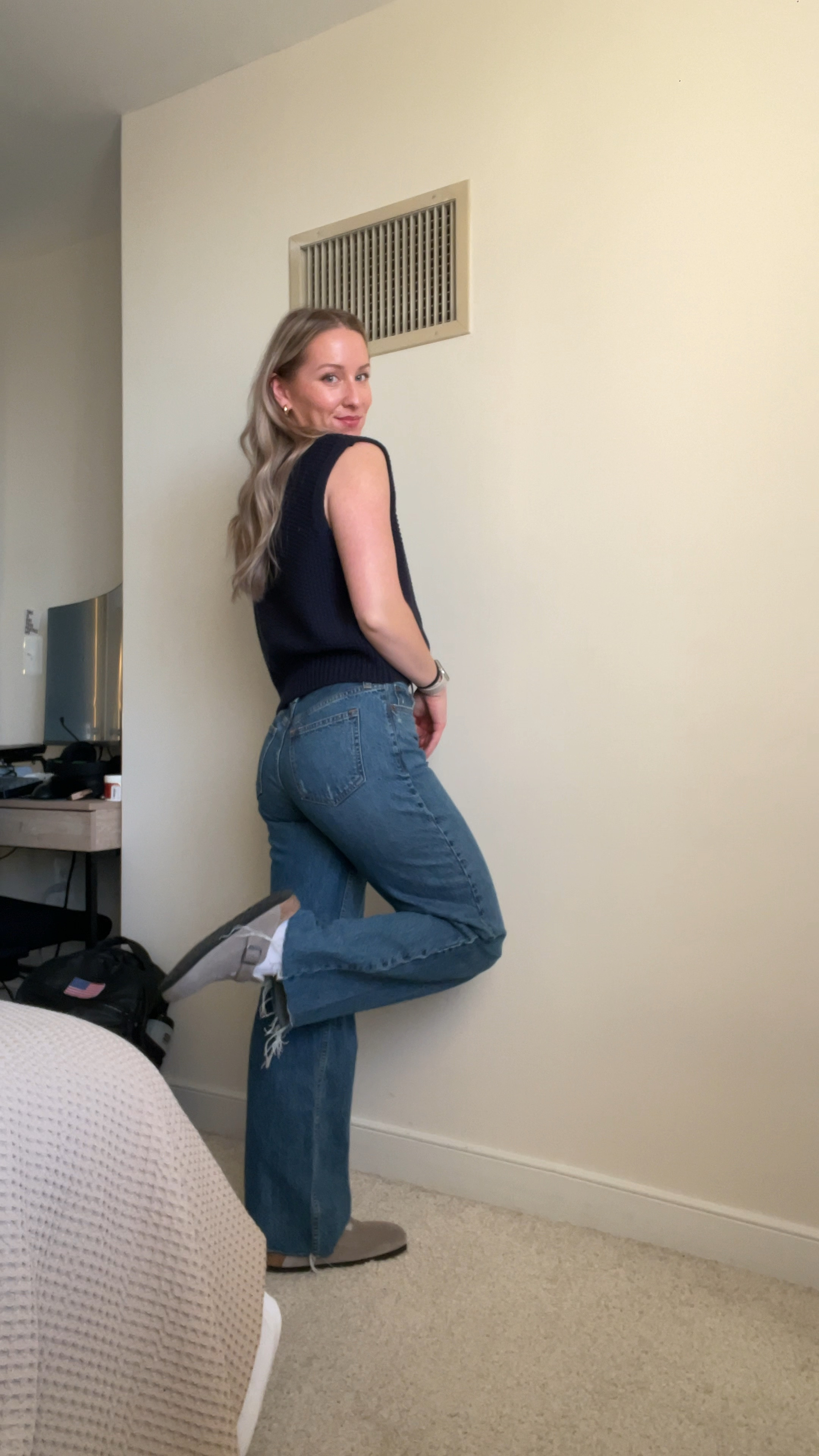 cozy & coastal for the classroom for today 💙🌊

#LTKWorkwear #LTKWatchNow #LTKTravel