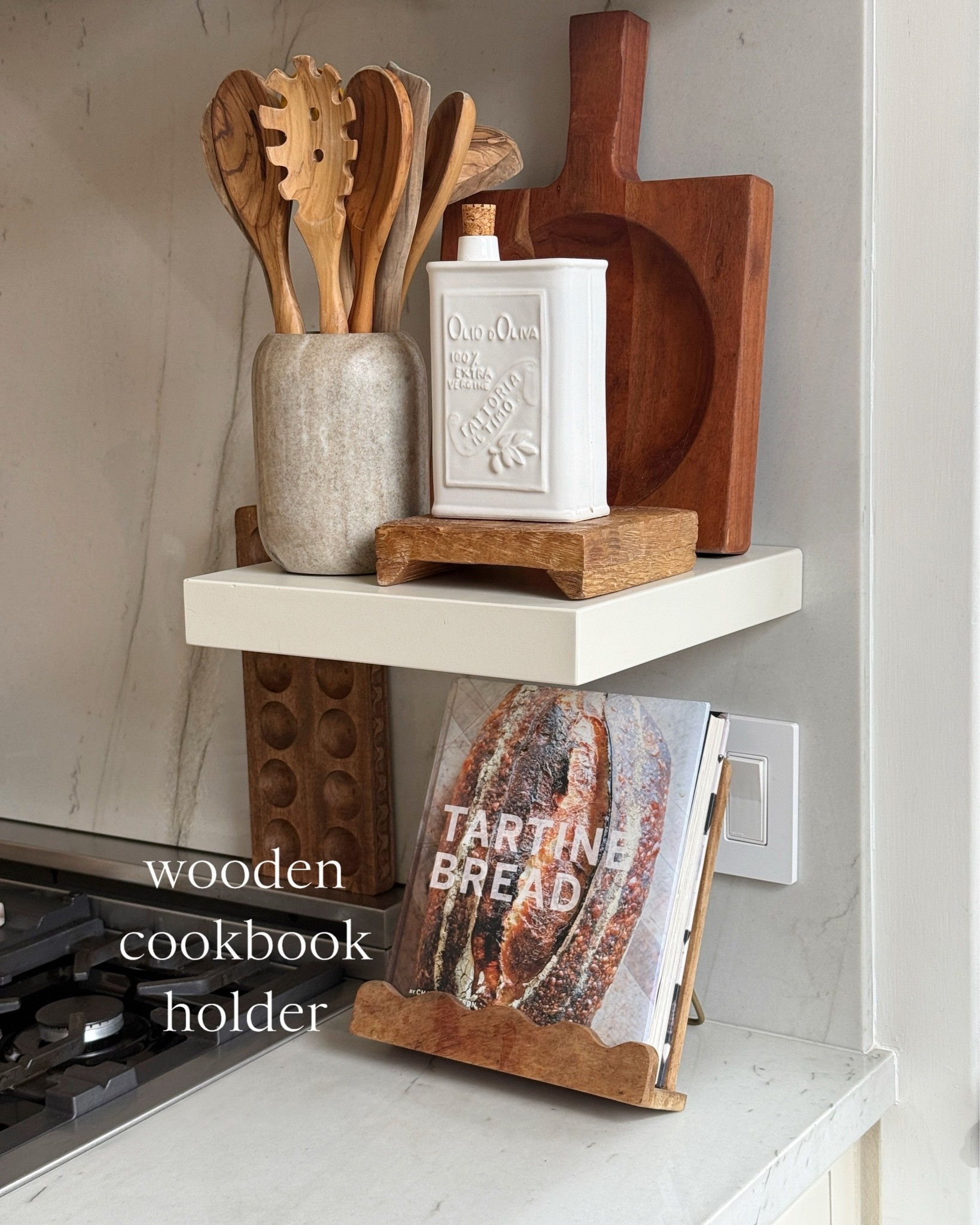 Fall kitchen setup! Love my wood cookbook stand 👩🏻‍🍳

Home
Decor

#LTKfoodie #LTKSeasonal #LTKHome