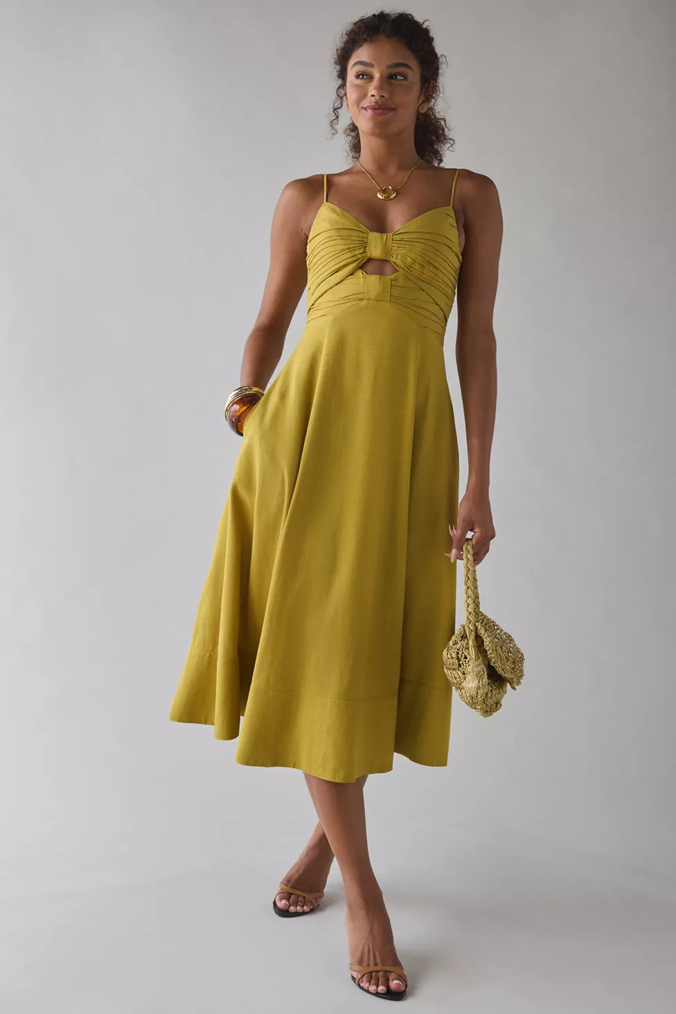 ASTR The Label Celina Keyhole Cutout Midi Dress | Urban Outfitters (US and RoW)