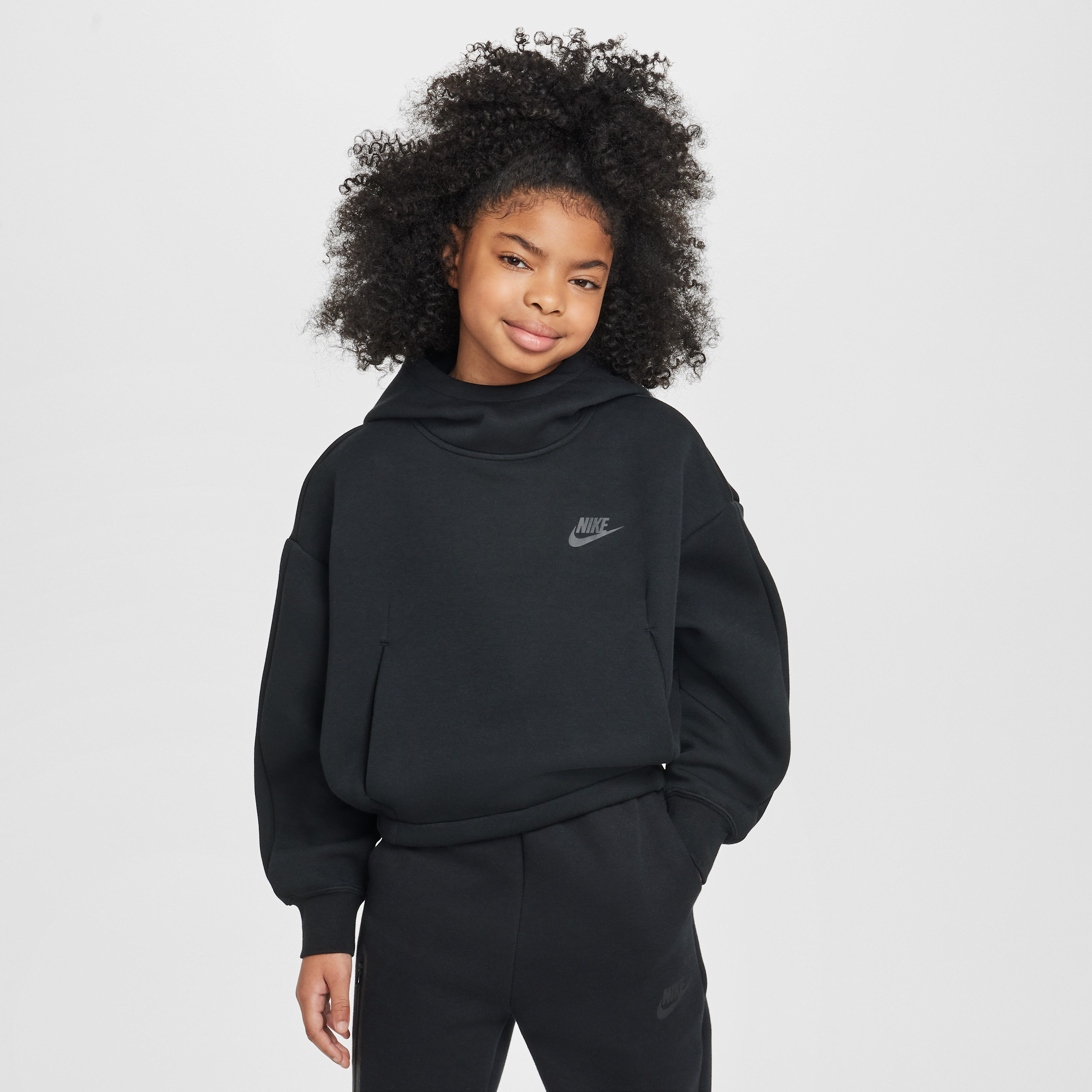 Unisex Nike Sportswear Tech Fleece Girls' Oversized Hoodie in Black | HF8188-010 | Nike (US)