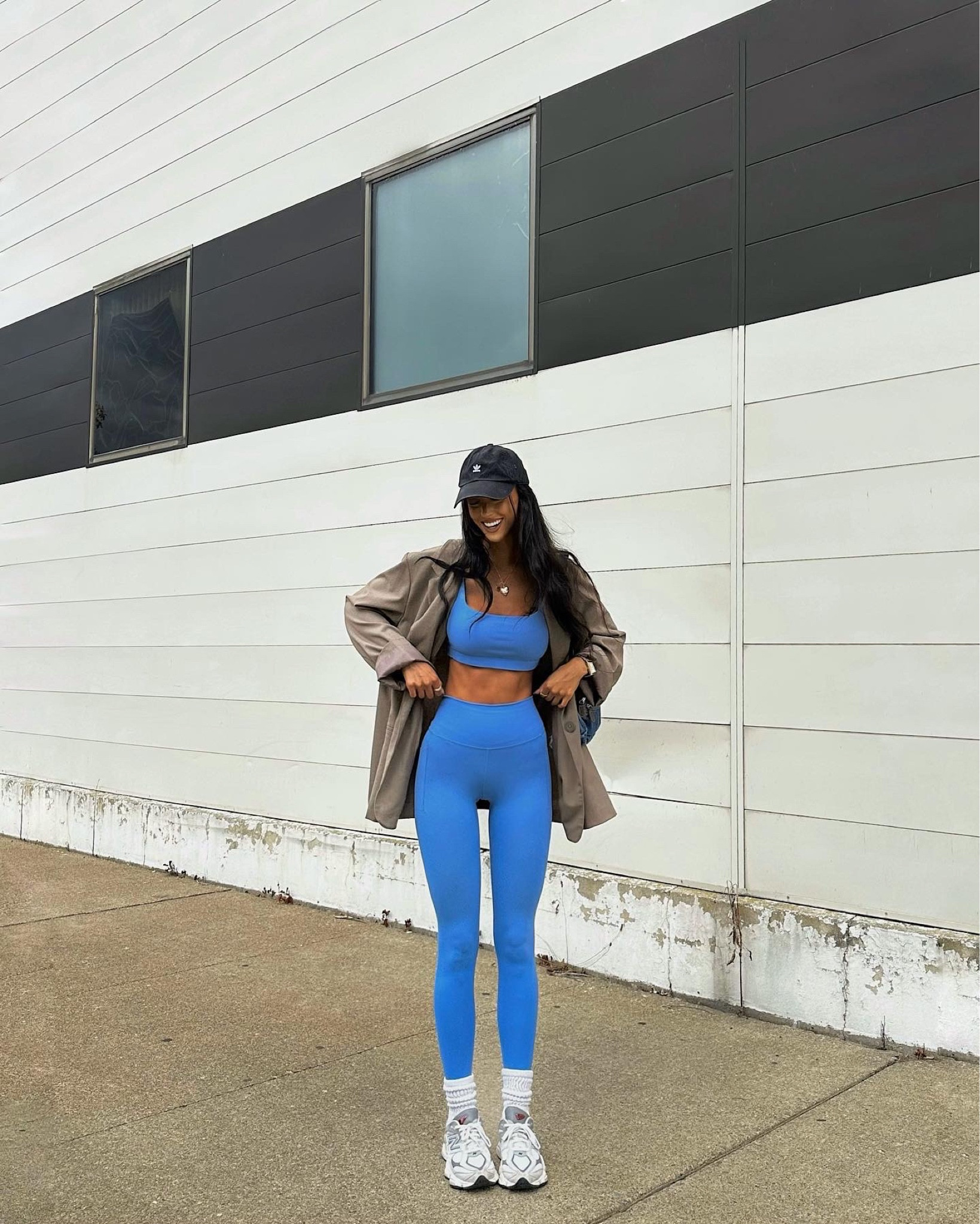 Elevating my athleisure game with this stunning blue activewear set💙 Paired it with an oversized blazer, my favorite chunky New Balance sneakers, and a baseball hat. A fun fall transition look while still sporting a pop of color

#LTKfindsunder100 #LTKfindsunder50 #LTKSeasonal