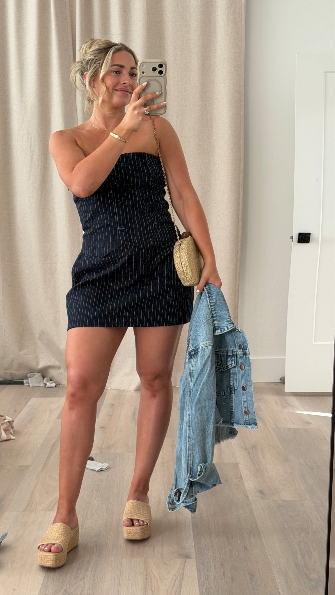 Date night fit 💞 the skirt + top are basically sold out so linked a few similar

#LTKootd #LTKSpringSale #LTKgrwm