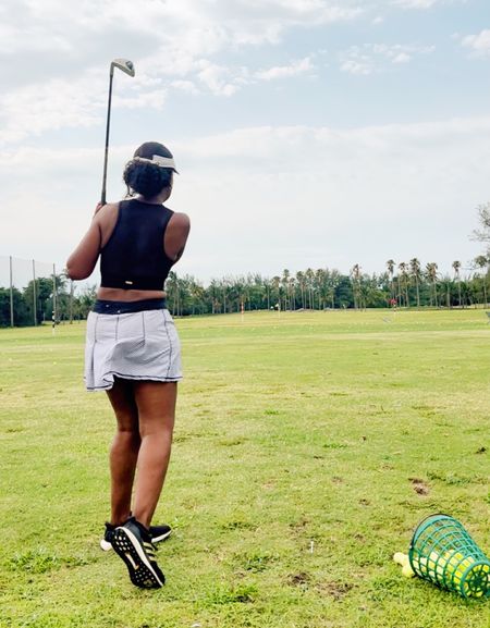 Mornings at the driving range. I’m wearing a size small top.

#LTKFitness #LTKOver40 #LTKActive