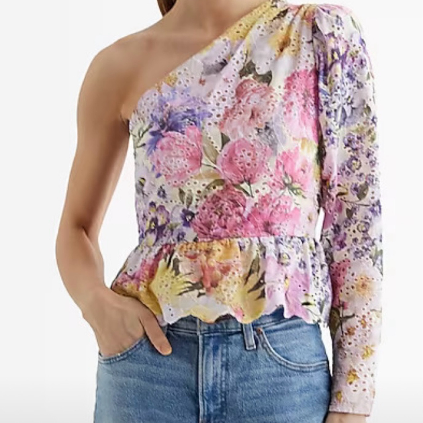 Scroll down to shop! Follow for more! Xo! ✨

#LTKstyletip #LTKfindsunder100 #LTKfindsunder50