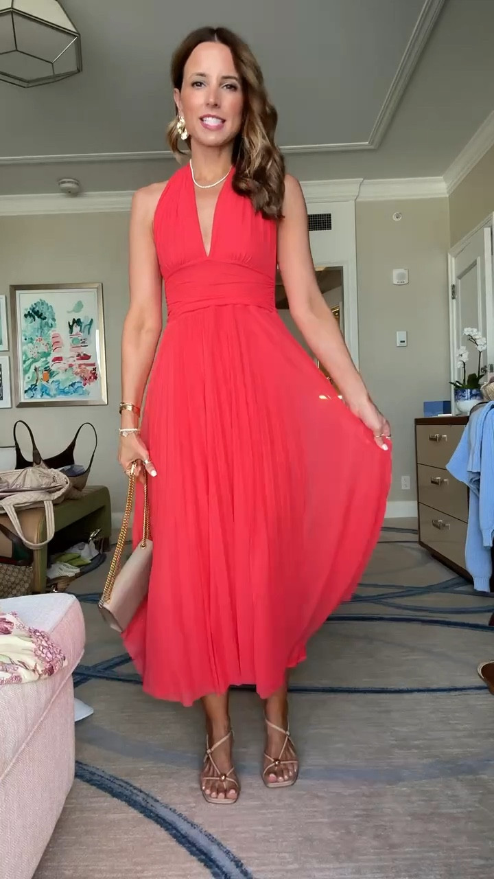 My Palm Beach outfit of the day! Wedding guest dress in XXS petite. Spring wedding guest. Summer wedding guest. Party dress. Neutral heels are TTS. YSL Kate clutch. 


#LTKootd #LTKTravel #LTKWedding