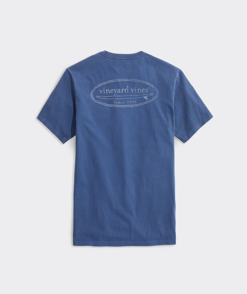 Drift Dye Outlined Surf Logo Short-Sleeve Pocket Tee | vineyard vines