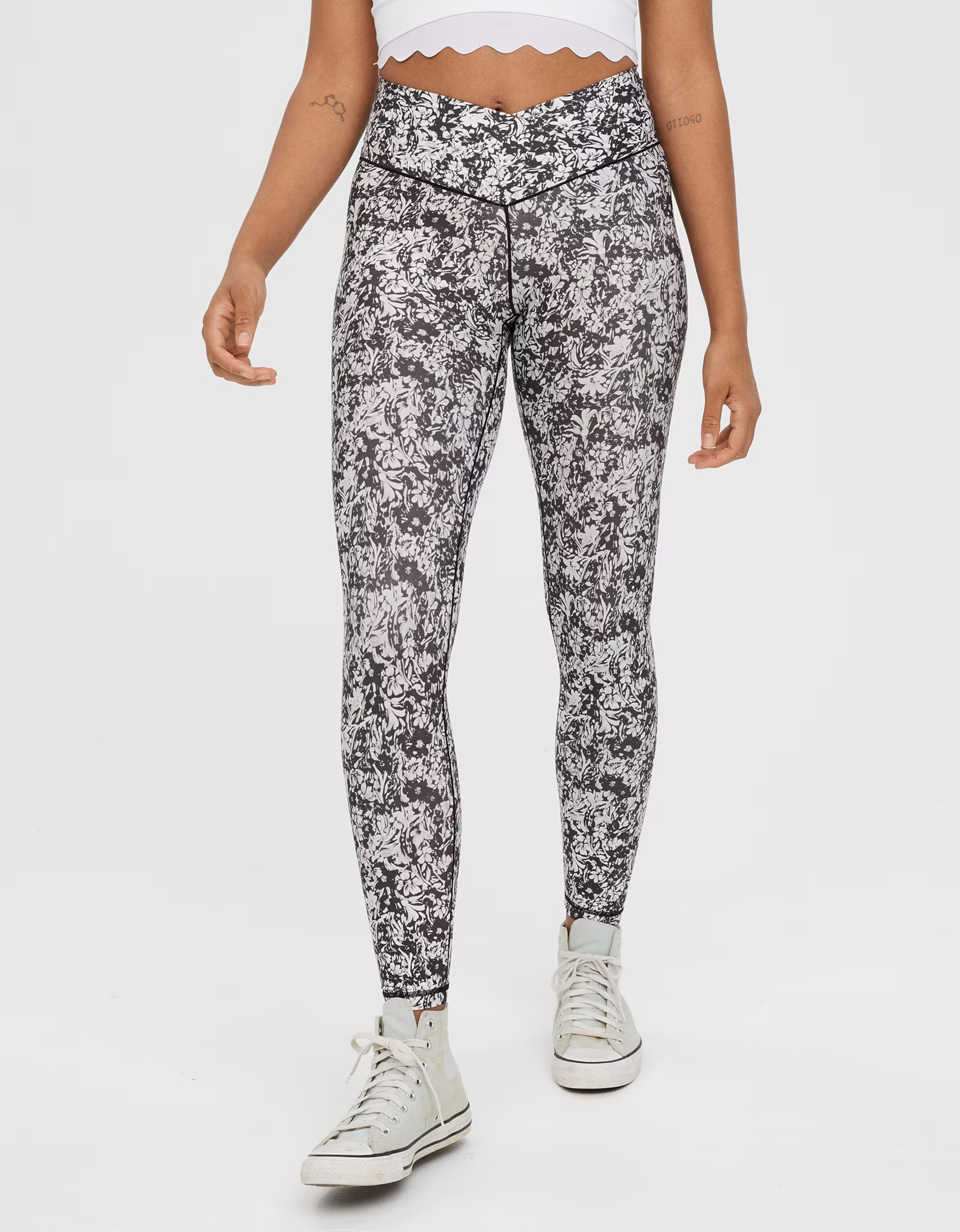 OFFLINE By Aerie Real Me High Waisted Crossover Legging | American Eagle Outfitters (US & CA)
