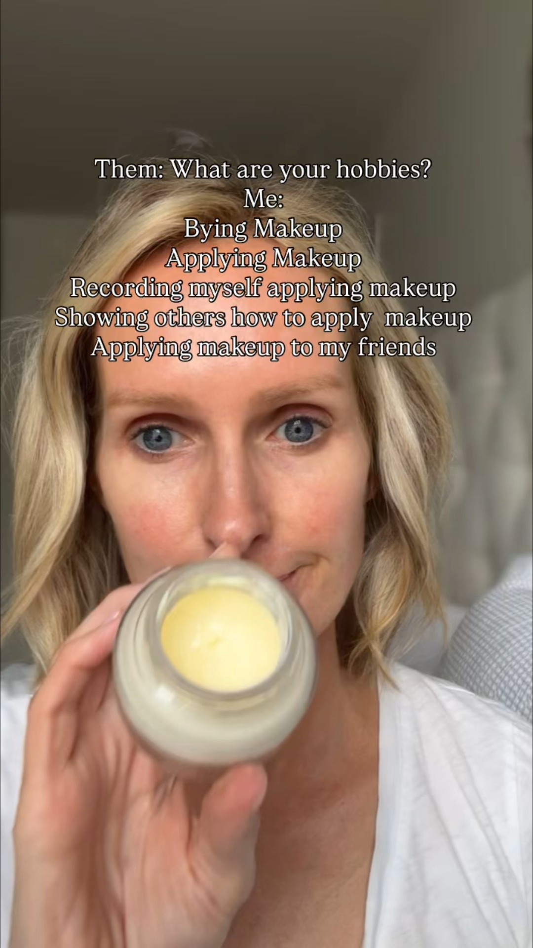 Remember, save 20% with one-time code SAVEGIFTS at Sephora ❤️

So ready to see my girls tomorrow. It has been a while since we have all been together and I am excited to catch up! 

This is a super easy look and takes about 5 minutes!!! 

COLORS USED:

Foundation 305N
Eyeshadow AMBER GOLD
Liner BLACK
Blush STOCKHOLM 
Highlighter PEAU DE ROSE
Gloss POPPY
.
.
.


#LTKOver40 #LTKgrwm #LTKBeauty