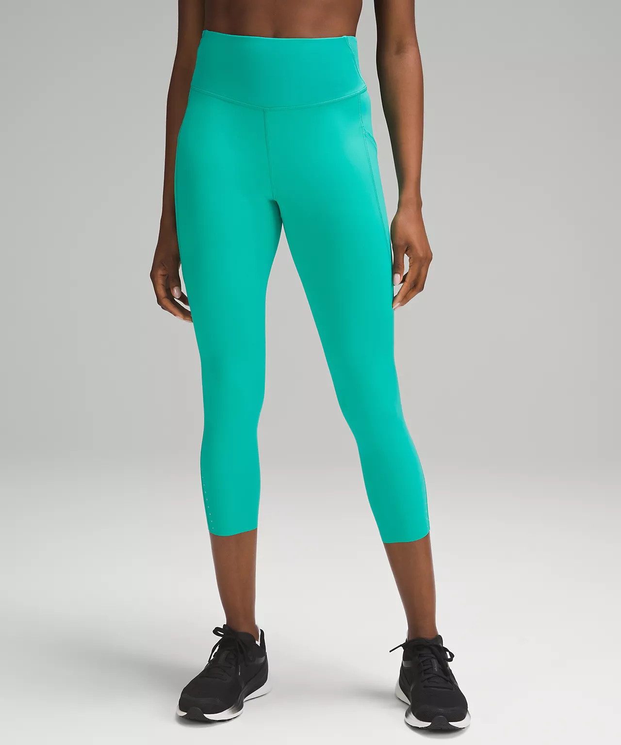 Fast and Free High-Rise Crop 23" Pockets *Updated | Women's Capris | lululemon | Lululemon (US)