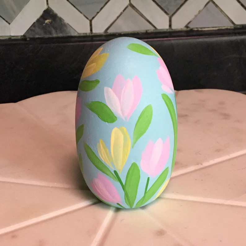 Easter egg painted with flower tulips personalized for girl, Easter egg gift for girls basket, wo... | Etsy (US)