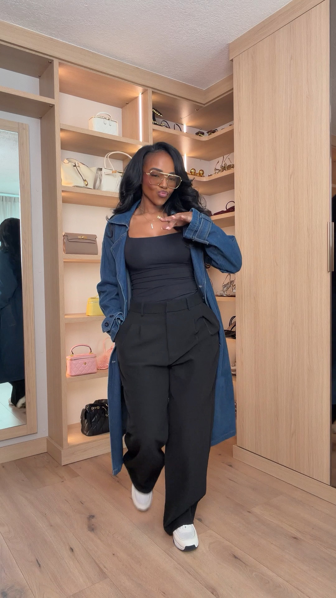 Scroll to shop ✨  

Casual meets cool with a denim layer over an all-black base and sporty sneakers for that effortless street-style vibe.  

Follow me on Instagram and YouTube @kirasfashionfinds