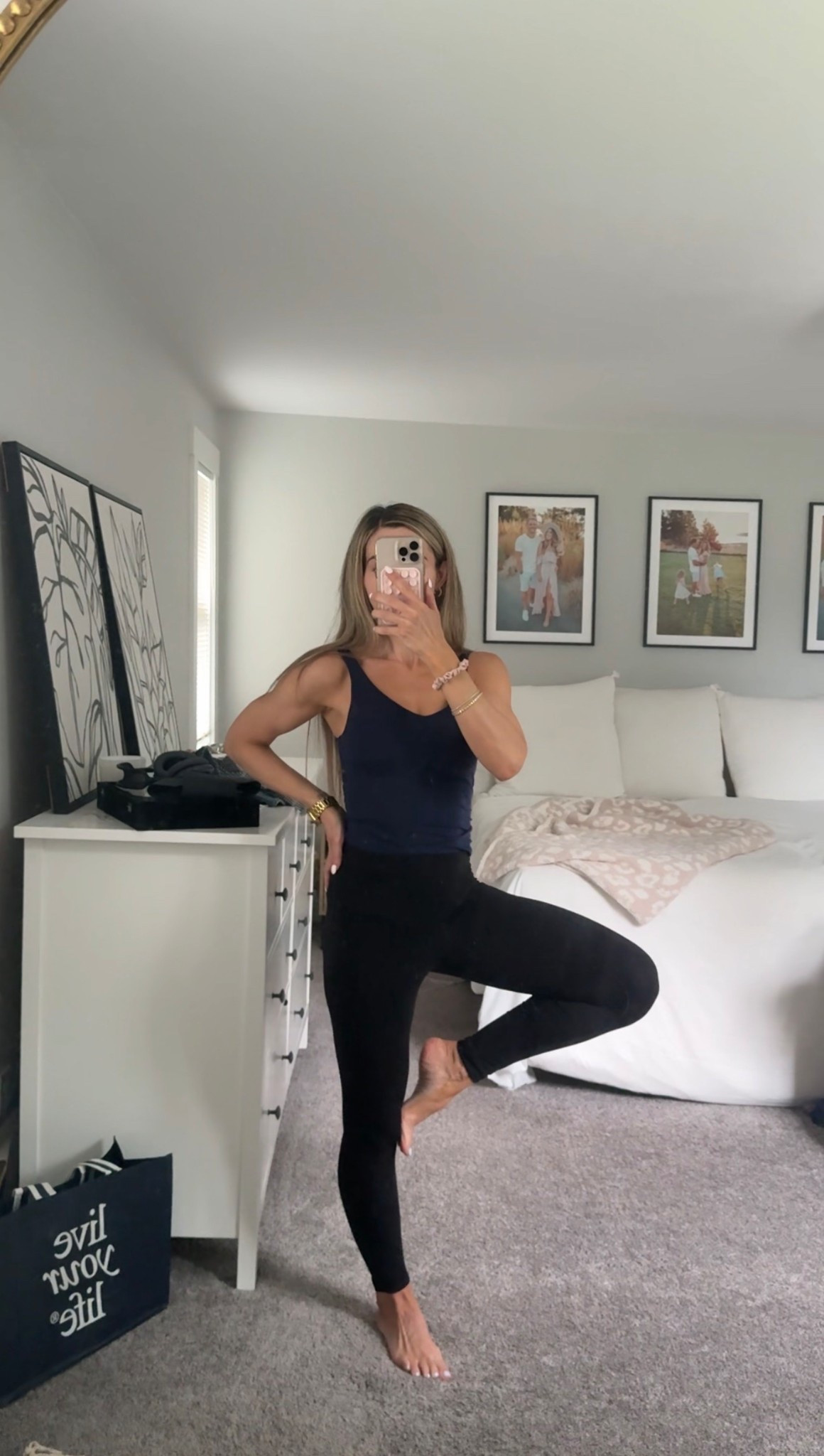 @aerie athleisure always 🦋 All leggings (& other athleisure bottoms) are 40% off right now!

#LTKfitnessgoals #LTKPetite