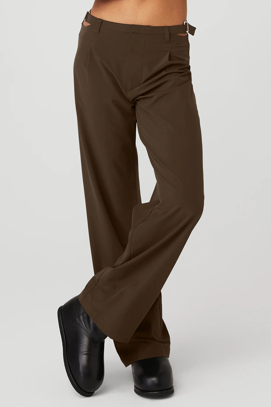 Accolade Straight Leg Sweatpant - Espresso | Alo Yoga (US)