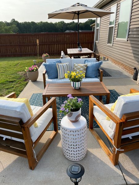 Patio Makeover

Target Outdoor Furniture Kaufmann - Project 62
Lowes Planters
Walmart Outdoor Throw Pillows
Big Lots Outdoor Throw Pillows


#LTKstyletip #LTKhome #LTKSeasonal