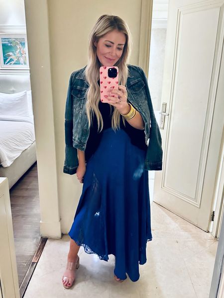 Favorite sandals, hands down. Also loving this gorgeous maxi skirt. The lace detail is so pretty!! Perfect out for traveling in India  

#LTKover40 #LTKtravel #LTKAsia