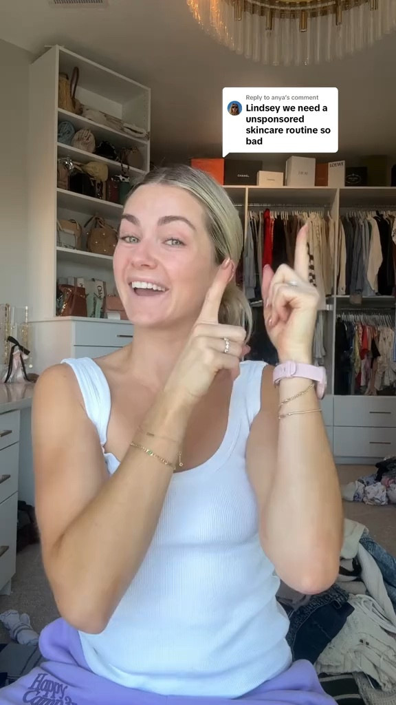 My skin and makeup routine!

#LTKBeauty #LTKFindsUnder100 #LTKVideo