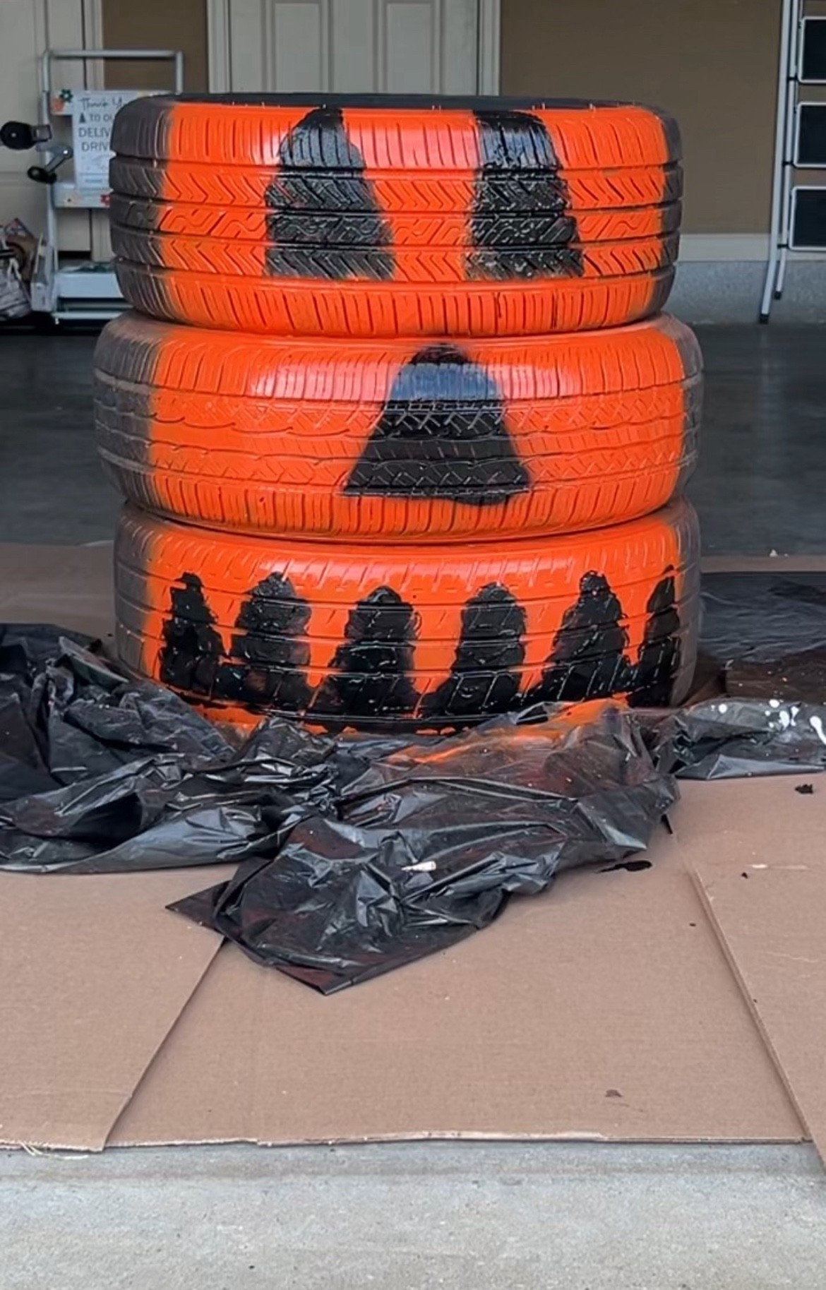 🎃Pumpkin  Tire Decor 

#LTKStyleTip #LTKSeasonal #LTKHome